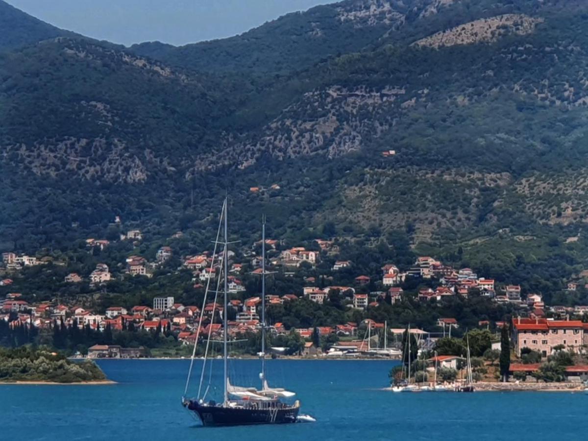 Luxury Apartment Maja Tivat Extérieur photo